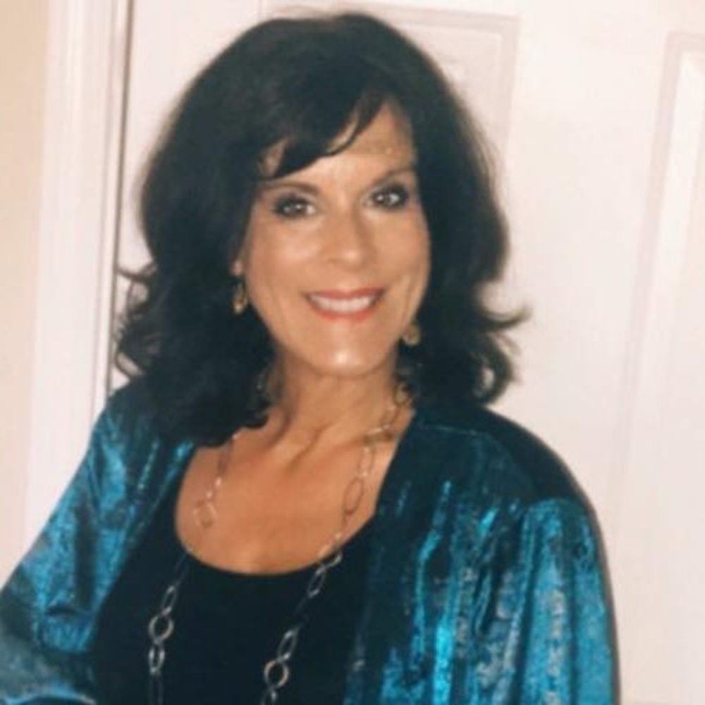 Meet your Posher, Denise